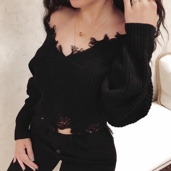 black distressed sweater - Picture 4 of 4